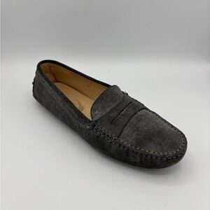 Tod’s Gommino Flats